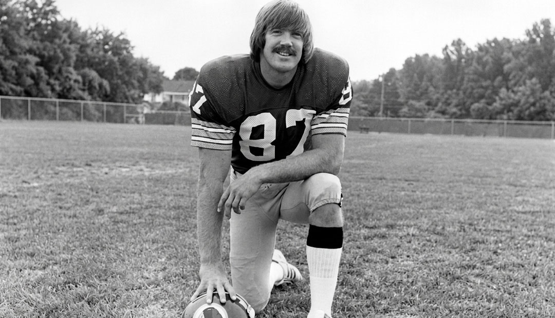 Celebrities with HIV – 25 – Jerry Smith: The First Pro Athlete to Publicly Announce He Had AIDS
